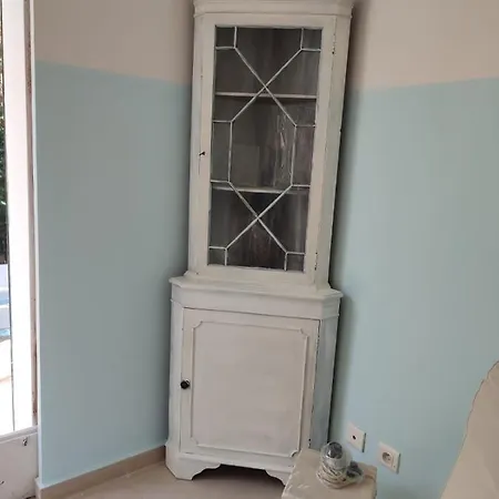 La Turquoise לינה וארוחת בוקר *